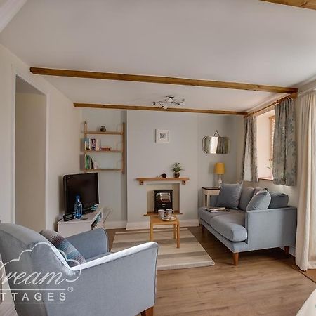 Ammonite Cottage Портленд Экстерьер фото