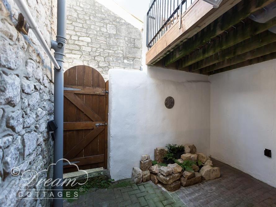 Ammonite Cottage Портленд Экстерьер фото