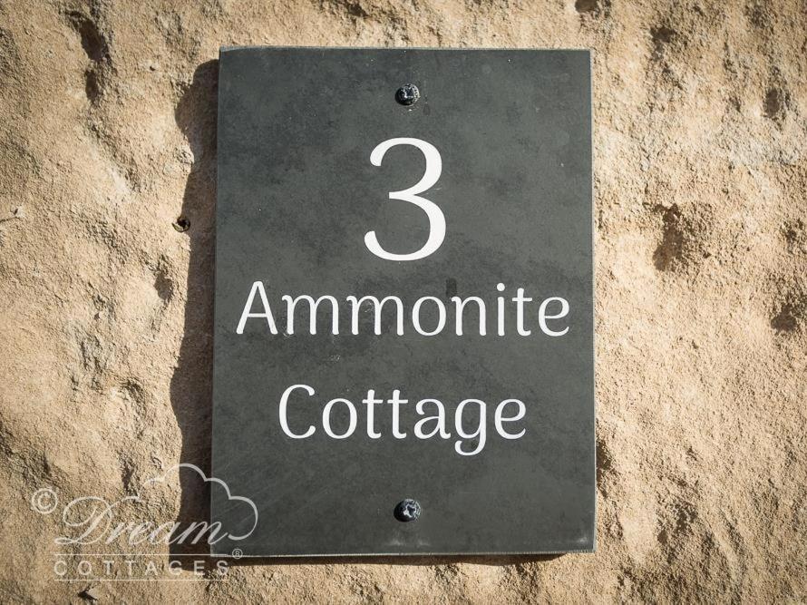 Ammonite Cottage Портленд Экстерьер фото
